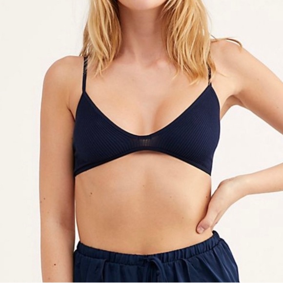 Last one! Free People one kiss bra - Picture 2 of 3